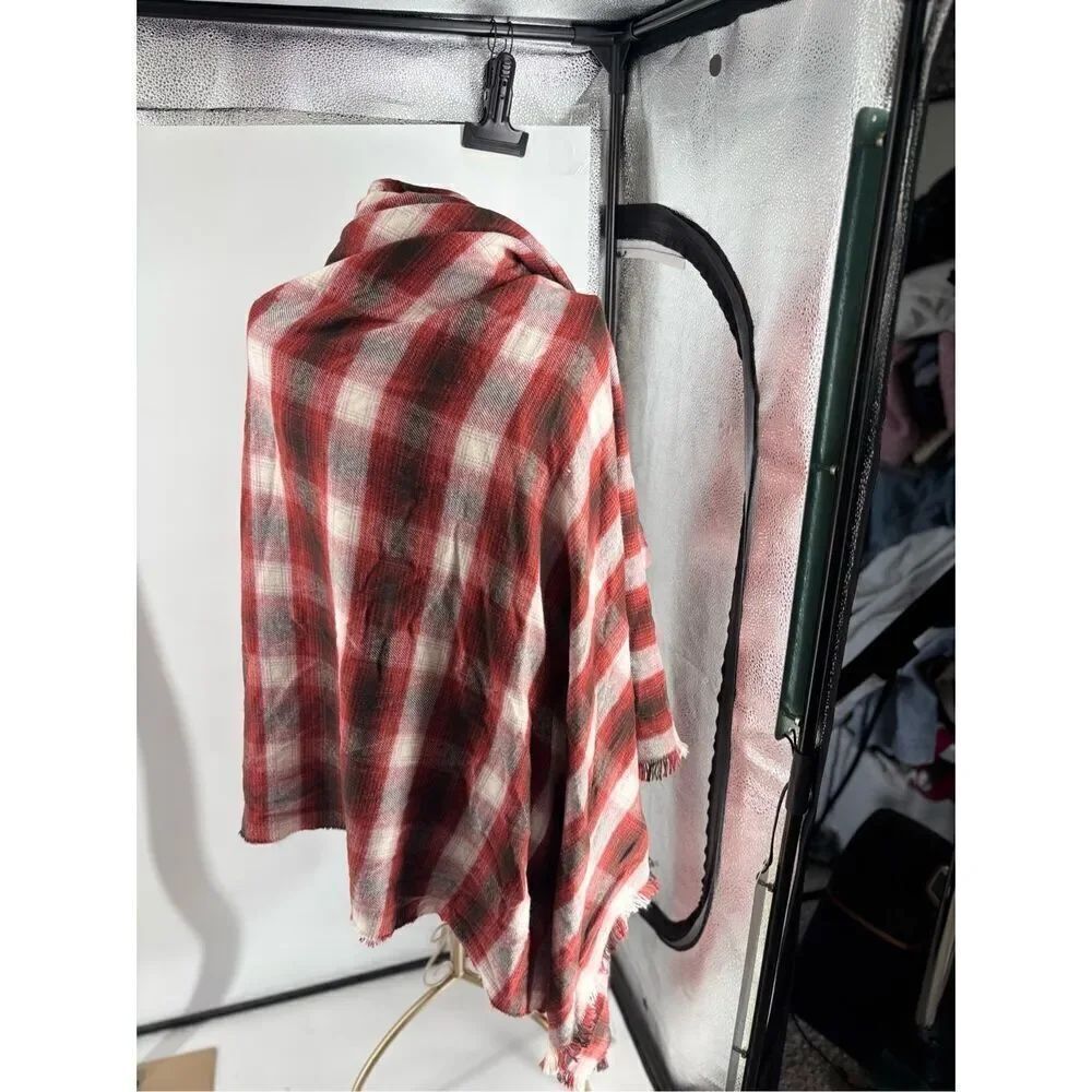 Abercrombie & Fitch Red Plaid Blanket Scarf Wrap Fringe One Size
